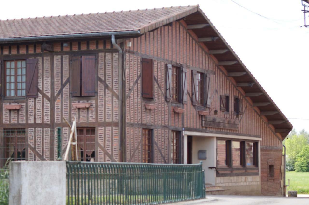 Le Moulin D'Eclaron Panzió Kültér fotó